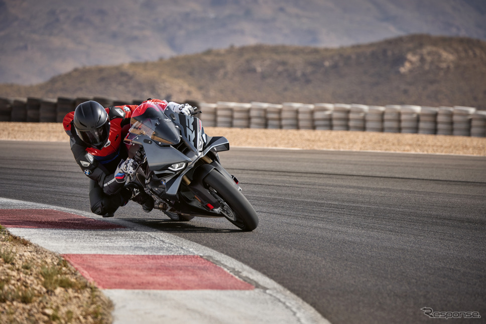 BMW S 1000 RR改良新型《photo by BMW》