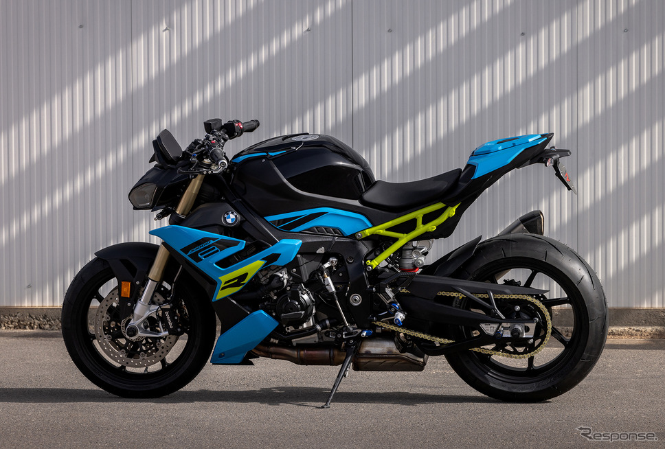 BMW S 1000 R 改良新型《photo by BMW》