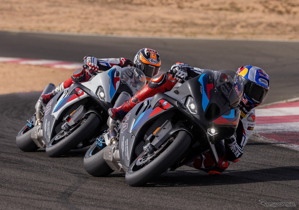 BMW M 1000 RR 改良新型《photo by BMW》