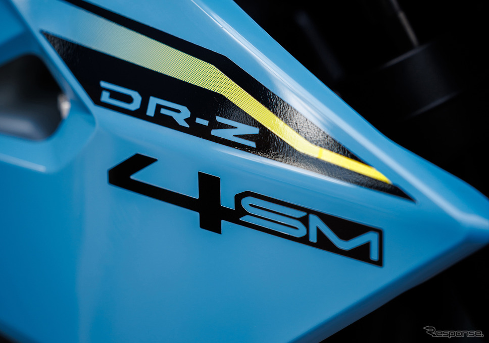 スズキの新型スーパーモト『DR-Z4SM』《photo by Suzuki》