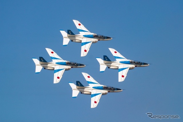 ブルーインパルス《写真提供 写真AC》