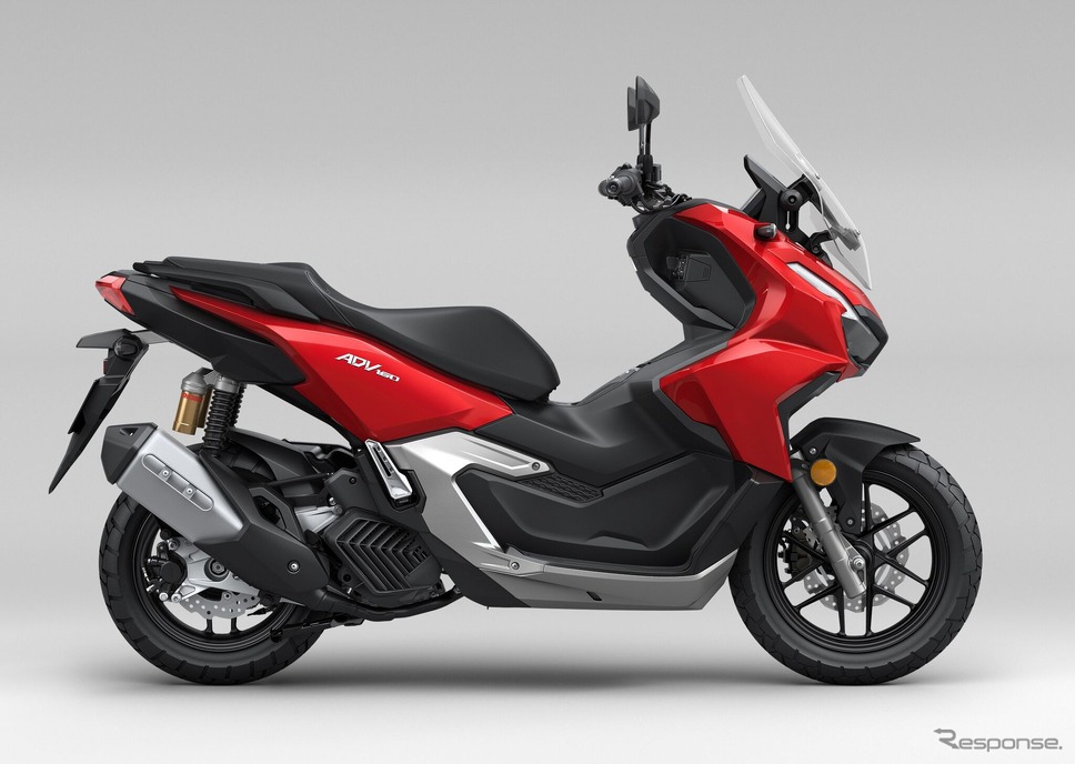 ホンダ ADV160(ミレニアムレッド)《写真提供 ホンダ》