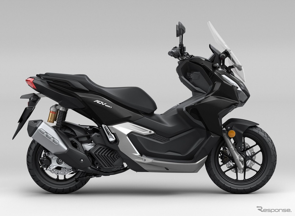 ホンダ ADV160(アステロイドブラックメタリック)《写真提供 ホンダ》