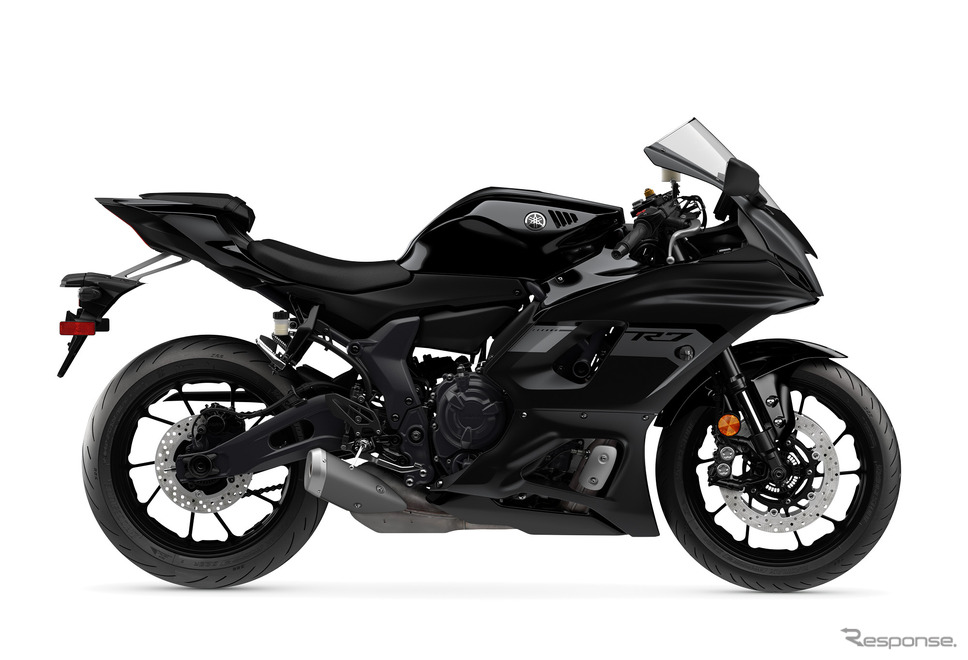 ヤマハ YZF-R7 ABS 2025年モデル(マットダークグレーメタリック6)《写真提供 ヤマハ発動機》