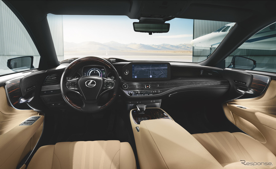 レクサス LS500h(米国仕様)《photo by Lexus》