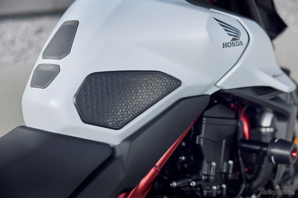 ホンダ CB750ホーネット《photo by Honda》