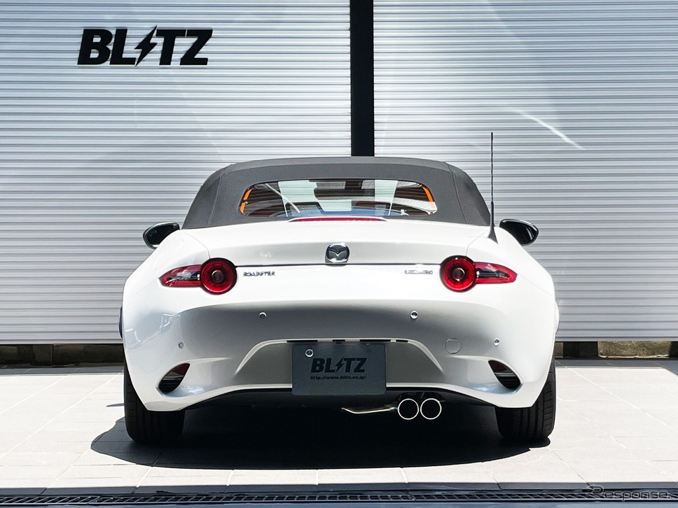 ニュルスペックVS(ステンレステール)装着例《写真提供 BLITZ》
