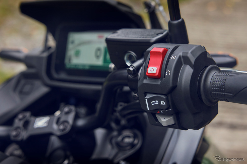 ホンダ NC750X 2025年モデル《photo by Honda》