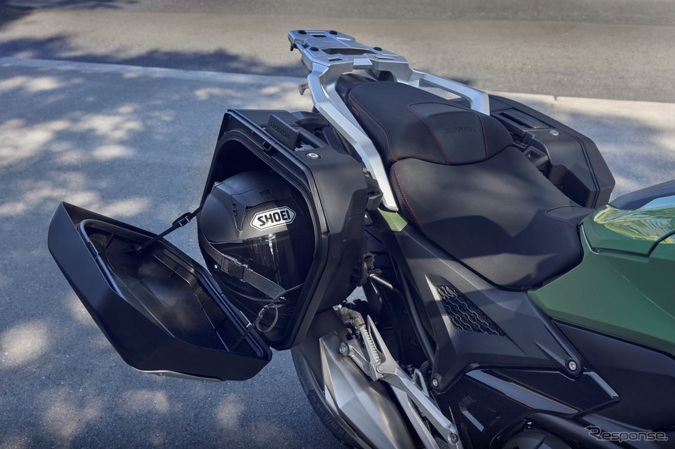 ホンダ NC750X 2025年モデル《photo by Honda》