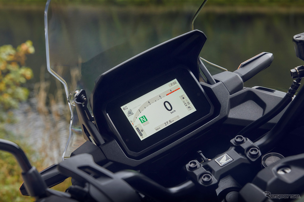 ホンダ NC750X 2025年モデル《photo by Honda》