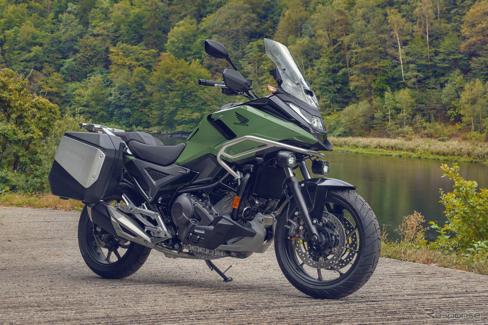 ホンダ NC750X 2025年モデル《photo by Honda》