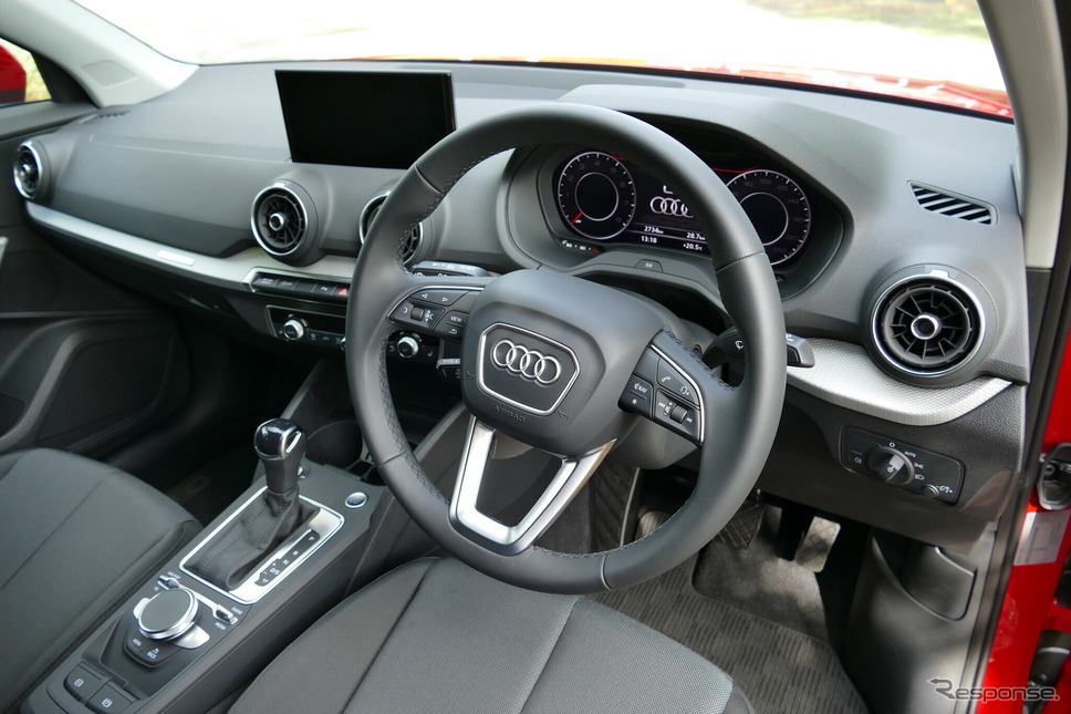 アウディQ2 35 TFSI advanced《写真撮影 島崎七生人》