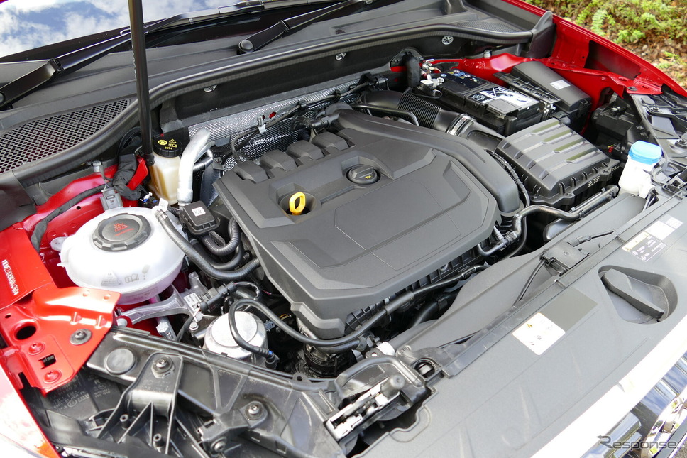 アウディQ2 35 TFSI advanced《写真撮影 島崎七生人》
