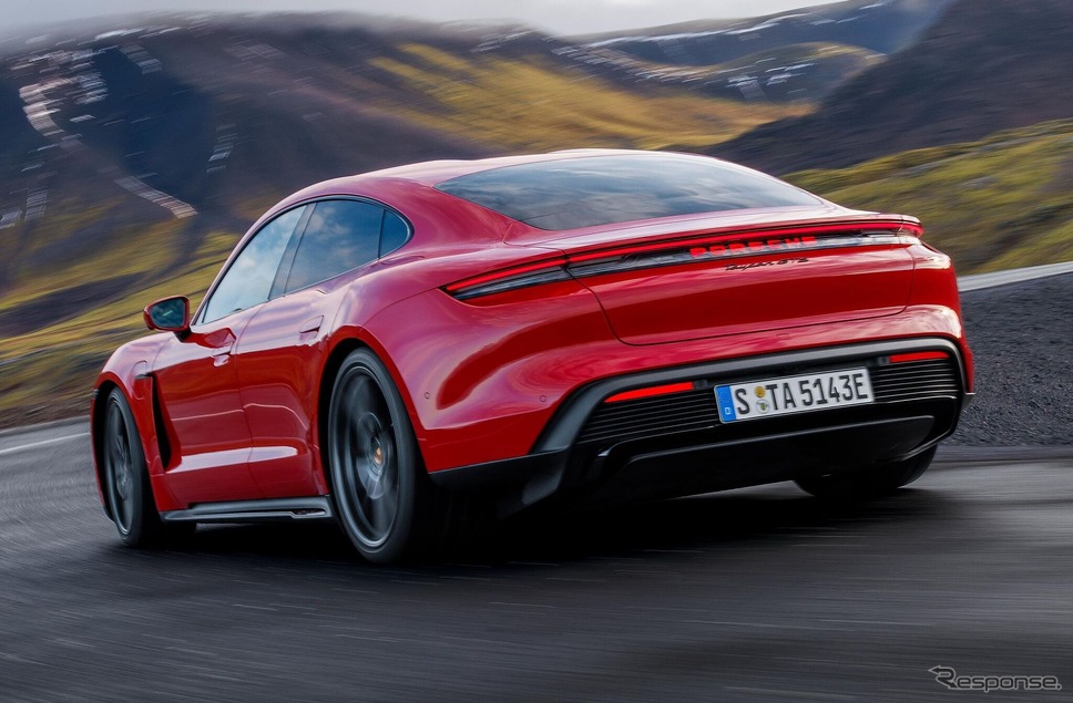 ポルシェ タイカンGTS 改良新型《photo by Porsche》