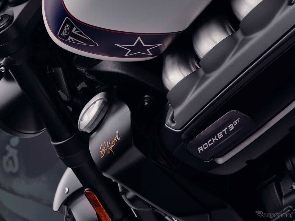トライアンフ『Rocket 3 R & GT Evel Knievel Limited Editions』《写真提供 トライアンフモーターサイクルズジャパン》