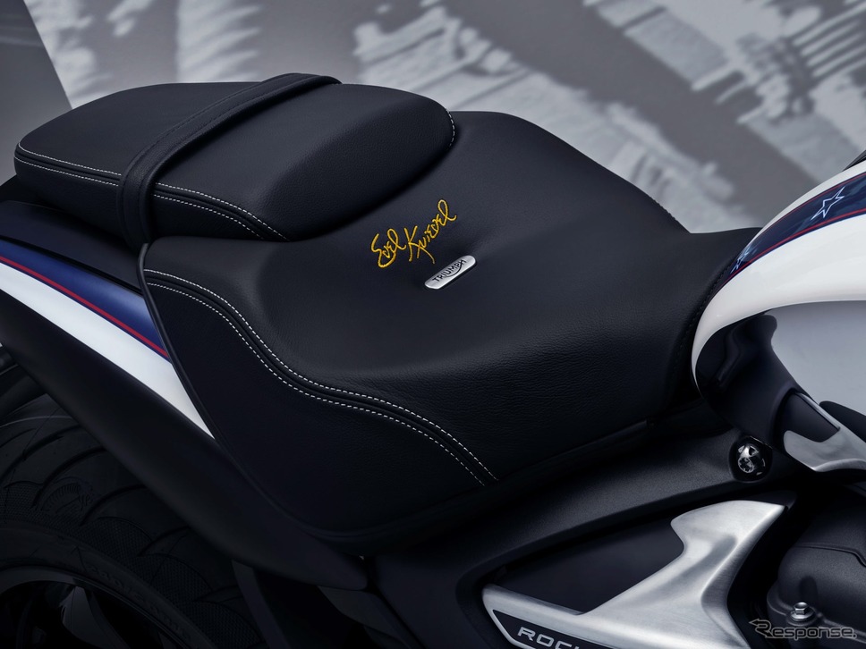 トライアンフ『Rocket 3 R & GT Evel Knievel Limited Editions』《写真提供 トライアンフモーターサイクルズジャパン》
