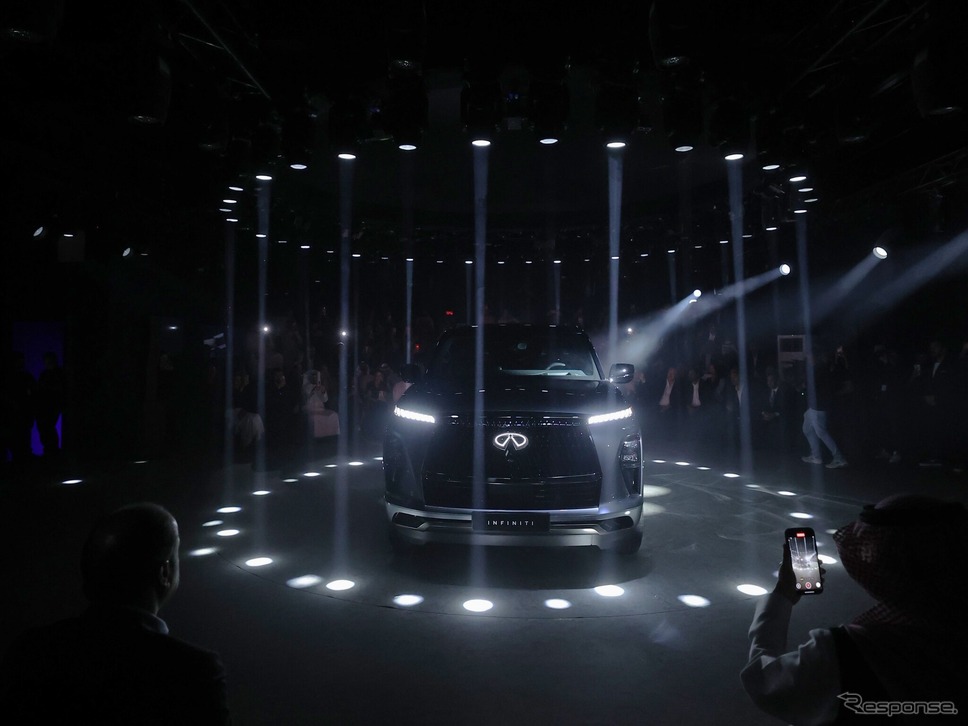 インフィニティ QX80 新型《photo by INFINITI》