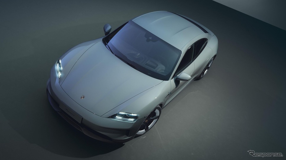 ポルシェ・タイカン4《photo by Porsche》