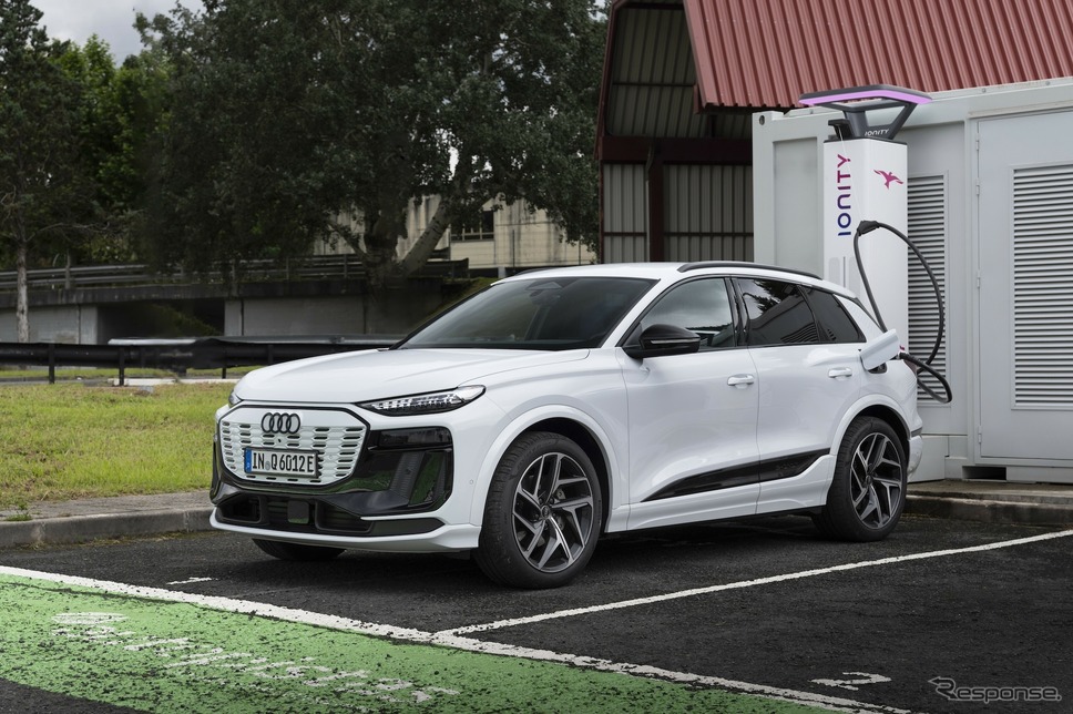 行幸通り / カーボンニュートラル：アウディQ6 SUV《写真提供 アウディジャパン》