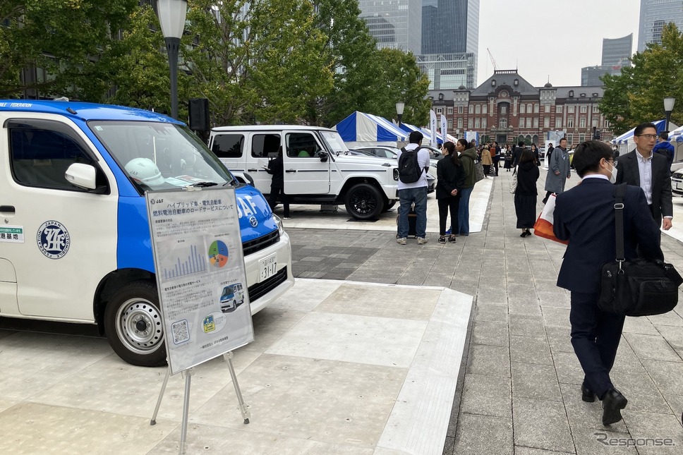 JAIAカーボンニュートラル促進イベント in 東京:行幸通り《写真撮影 高木啓》