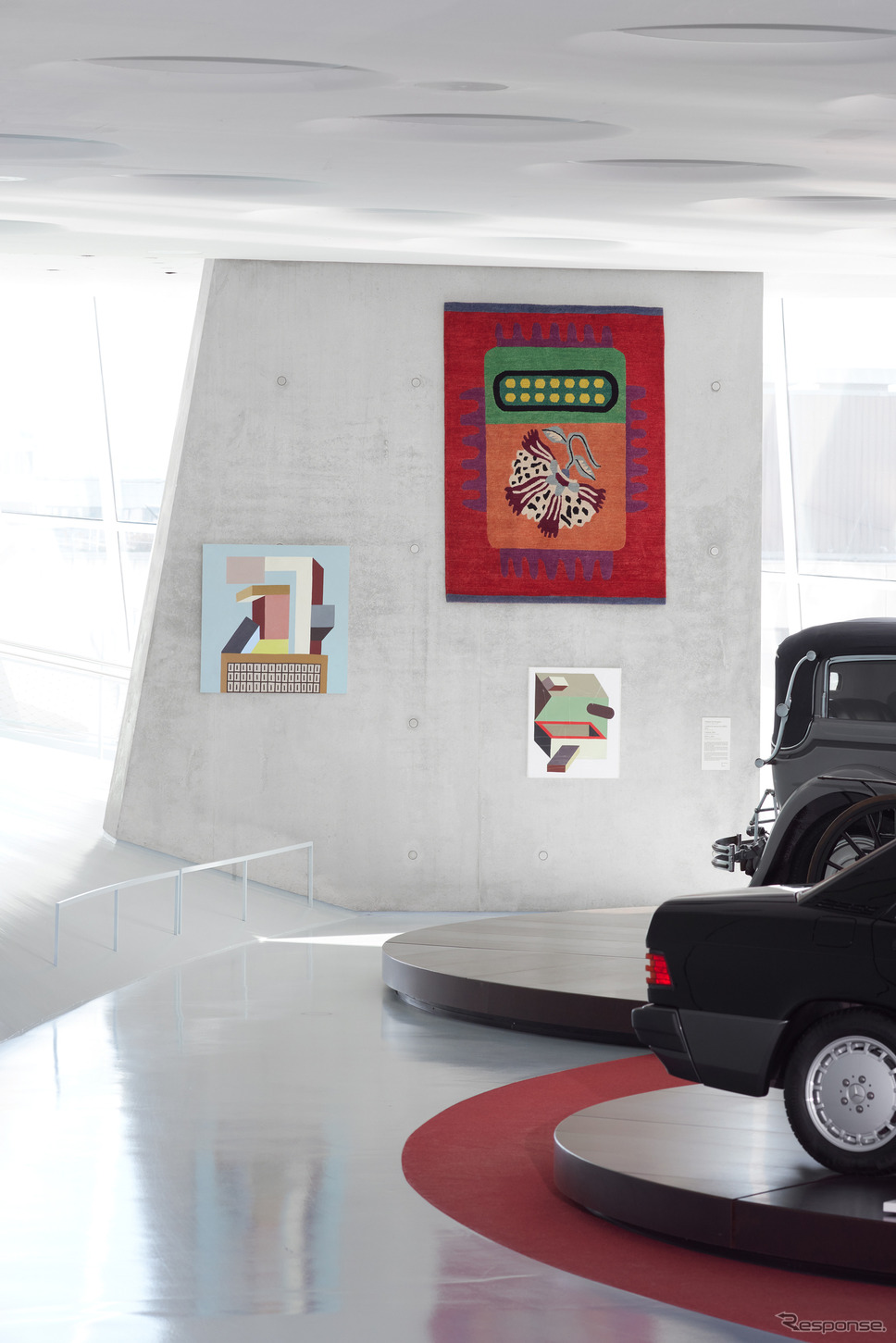 メルセデスベンツ美術館の特別企画展「Now on View」《photo by Mercedes-Benz》