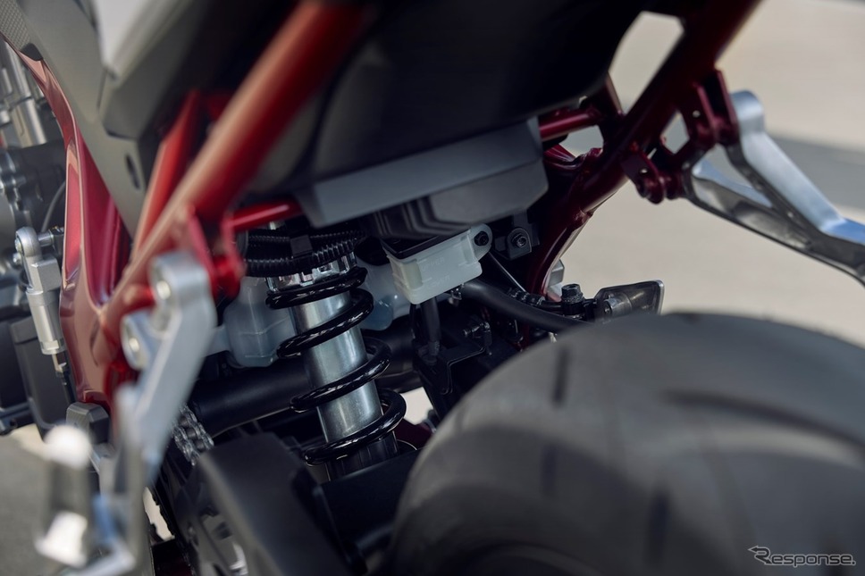 ホンダ CB750ホーネット《photo by Honda》
