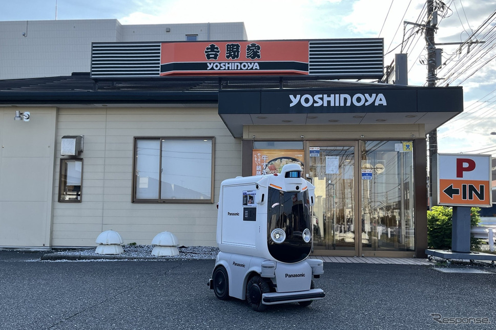 パナソニックの自動搬送ロボットが吉野家でフードデリバリー実証実験《写真提供 パナソニック》