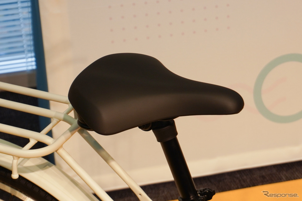 ヤマハの通学モデルの新型電動アシスト自転車『PAS ULU』《写真撮影 宮崎壮人》
