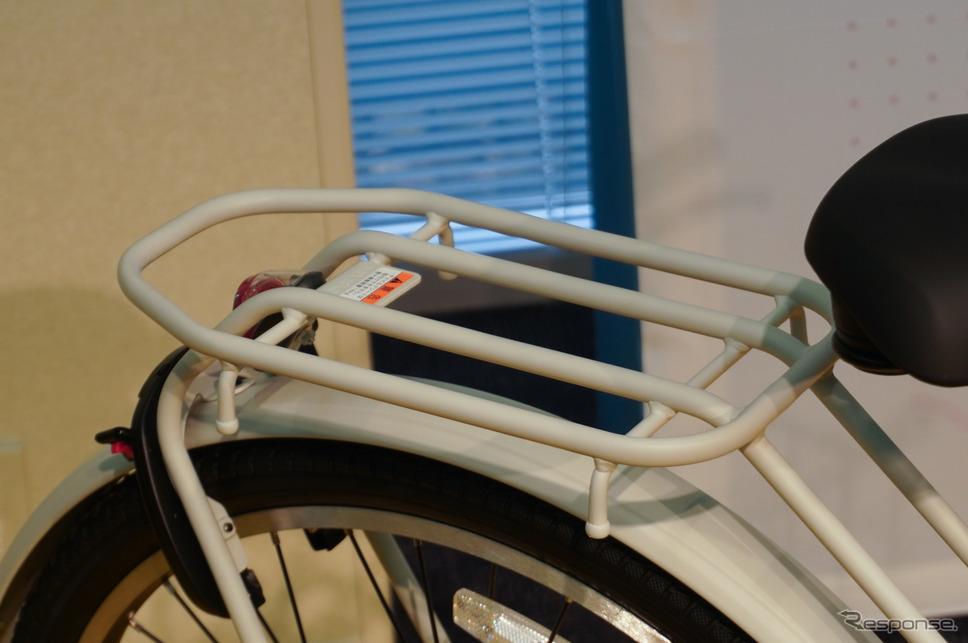 ヤマハの通学モデルの新型電動アシスト自転車『PAS ULU』《写真撮影 宮崎壮人》