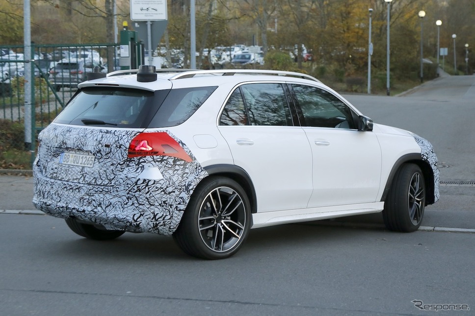 メルセデスベンツ GLE 改良新型のプロトタイプ《APOLLO NEWS SERVICE》