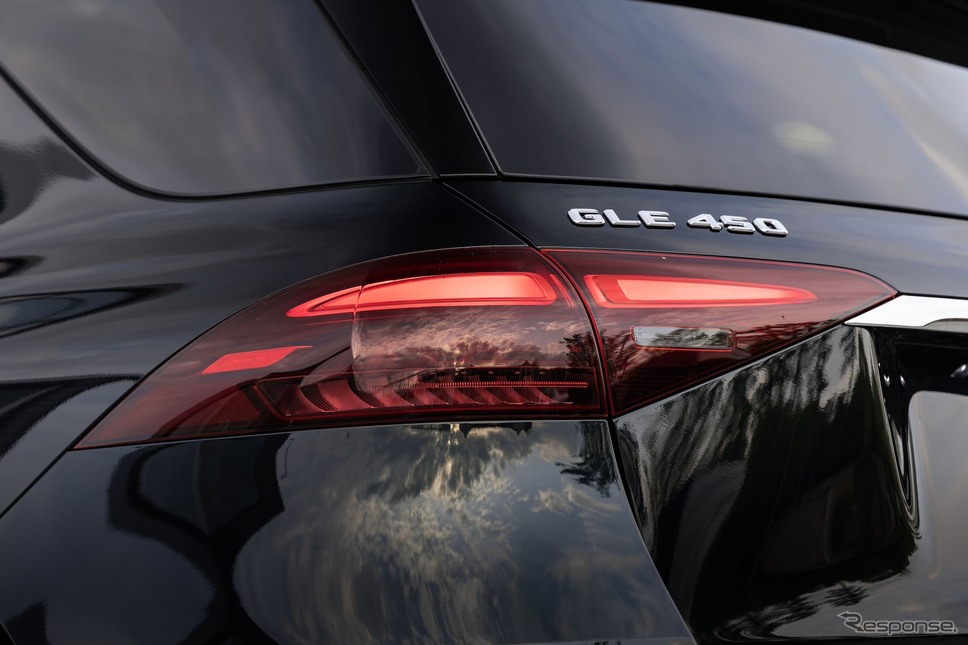メルセデスベンツ GLE 現行《photo by Mercedes-Benz》