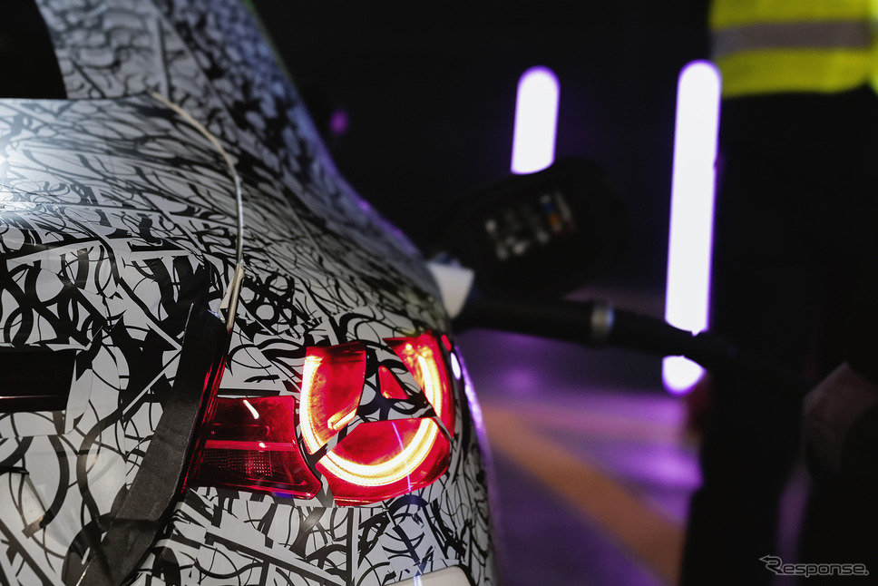 メルセデスベンツ CLA 新型のプロトタイプ《photo by Mercedes-Benz》