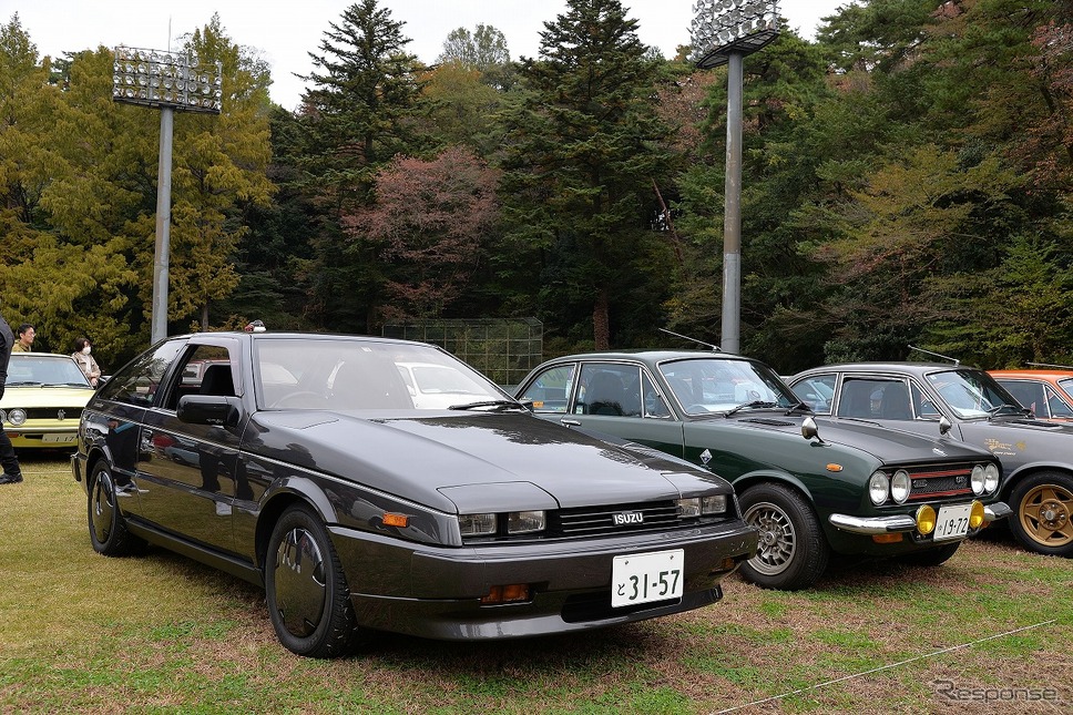 青梅宿懐古自動車同窓会2024《写真撮影 嶽宮三郎》