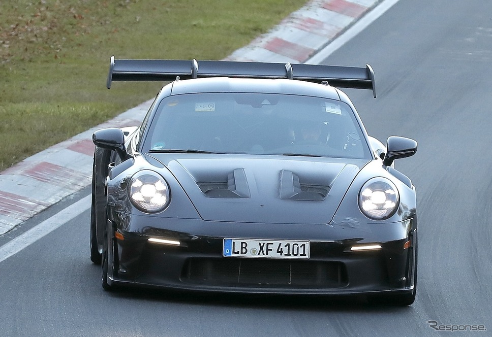 ポルシェ 911 GT3 RS 改良新型のプロトタイプ《APOLLO NEWS SERVICE》