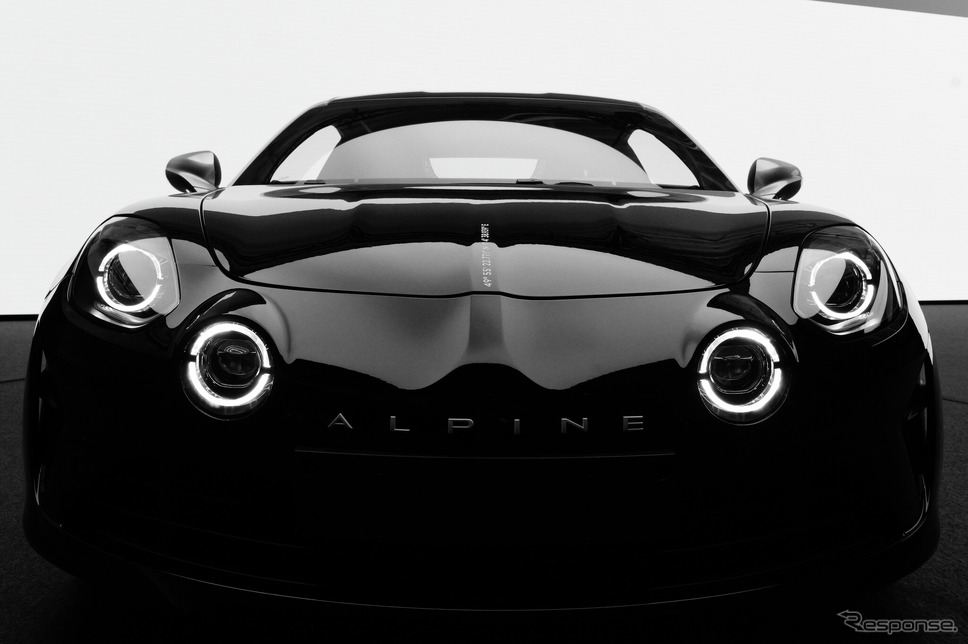 アルピーヌA110「モノクロマティック」《photo by Alpine》