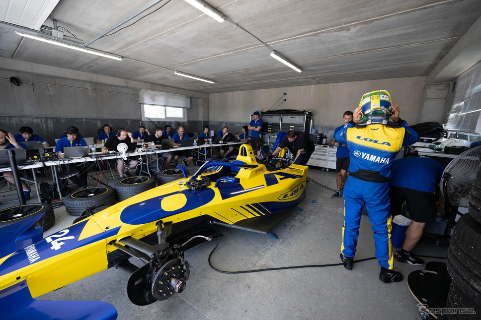 フォーミュラEに参戦するローラ・ヤマハABT。チームは「まさにOne Teamといった雰囲気」と梅田さん《写真提供 ヤマハ発動機》