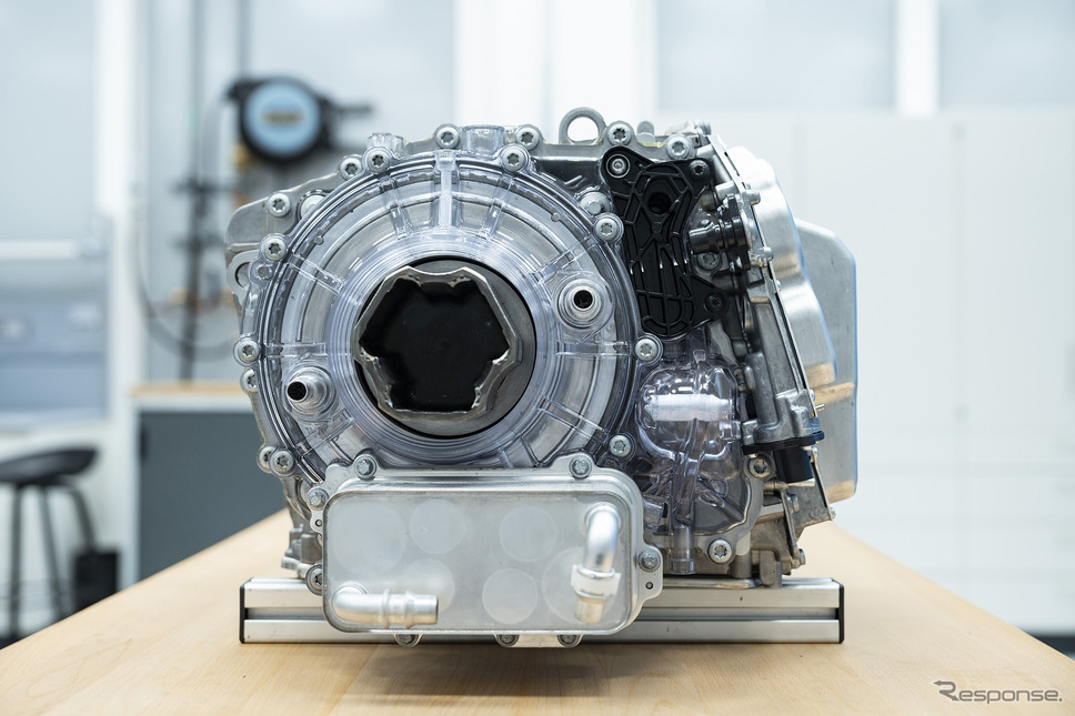 メルセデスベンツが開発を進めるEV向けの「インドライブブレーキ(IN-DRIVE BRAKE)」《photo by Mercedes-Benz》