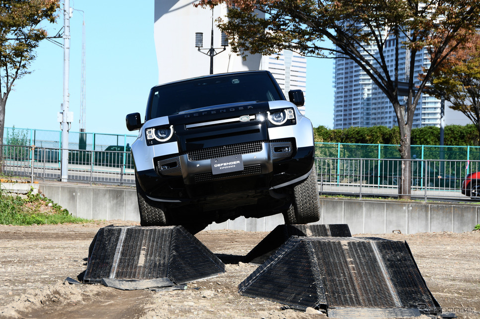 モーグル走行運転体験《写真撮影　諸星陽一》