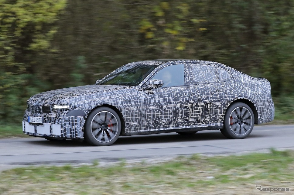 BMW 3シリーズ 次期型のプロトタイプ《APOLLO NEWS SERVICE》