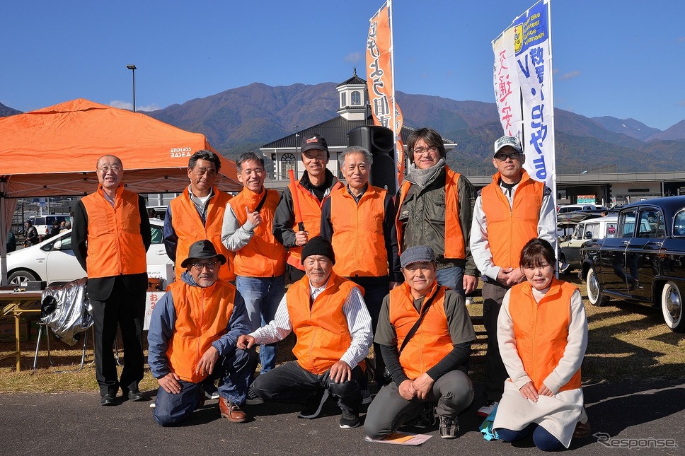 第16回クラシックカーミーティング in 山梨富士川《写真撮影 嶽宮三郎》