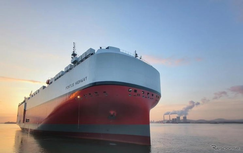 川崎汽船の液化天然ガス(LNG)を主燃料とする7000台積み自動車専用船「PONTUS HIGHWAY」《写真提供 川崎汽船》