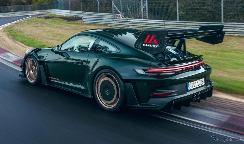 ポルシェ『911 GT3 RS』の「マンタイキット」装着車《photo by Porsche》