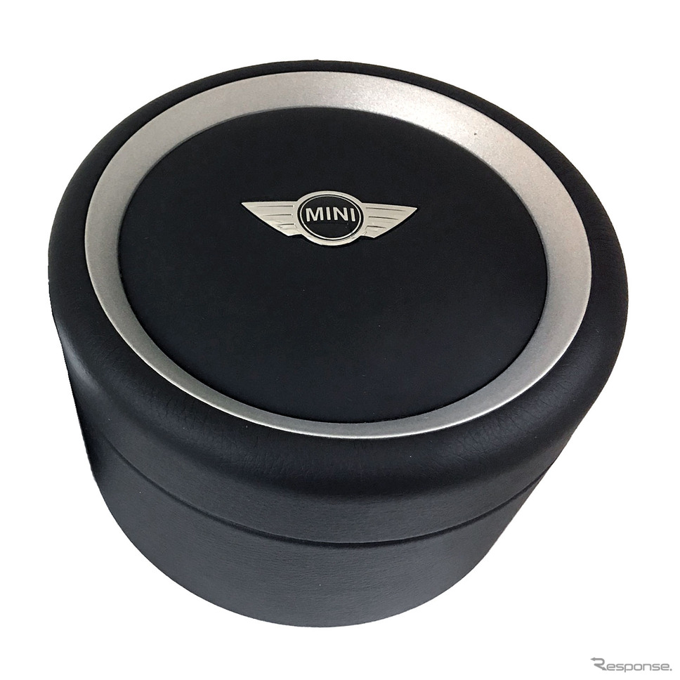 MINI オートマティックウォッチ MA-3《写真提供 グローバルブランディング》