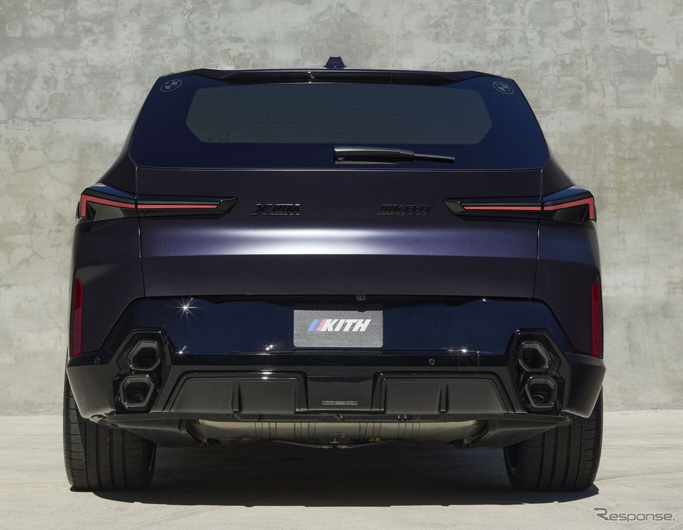 2025 BMW XM by Kith(BMW Individual Frozen Black メタリック)《photo by BMW》