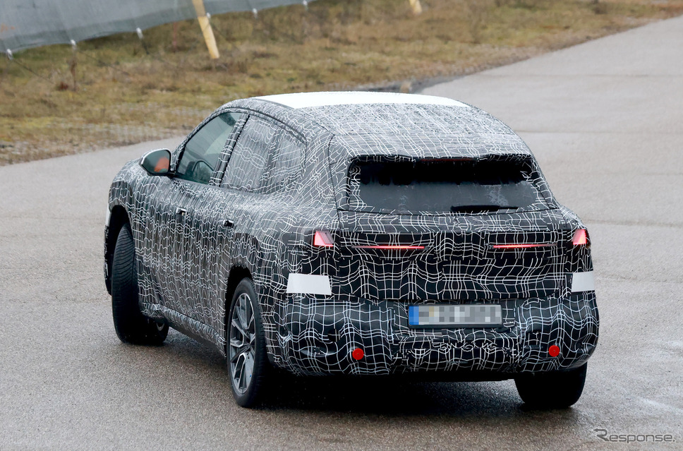 BMW iX3 後継モデルのプロトタイプ《APOLLO NEWS SERVICE》