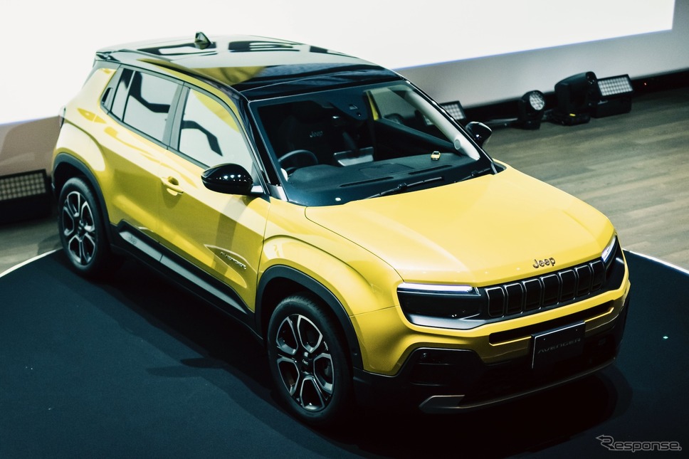 ジープ初の電気自動車、アベンジャー(参考画像)《写真提供 ステランティスジャパン》
