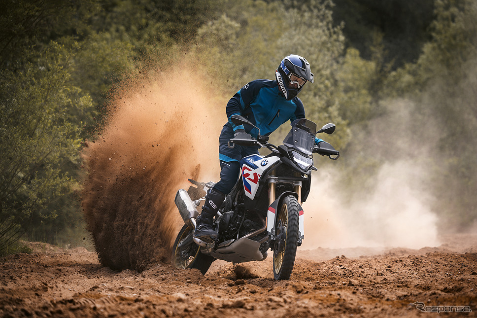 BMW F900GS《写真提供 ビー・エム・ダブリュー》