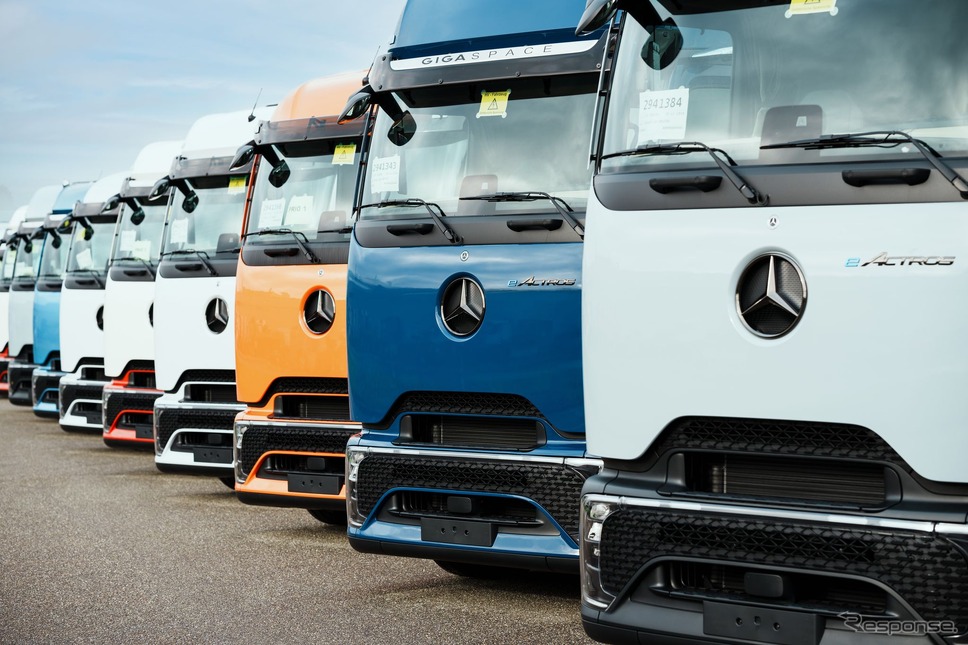 メルセデスベンツの新型電気トラック『eアクトロス 600』《photo by Mercedes-Benz》