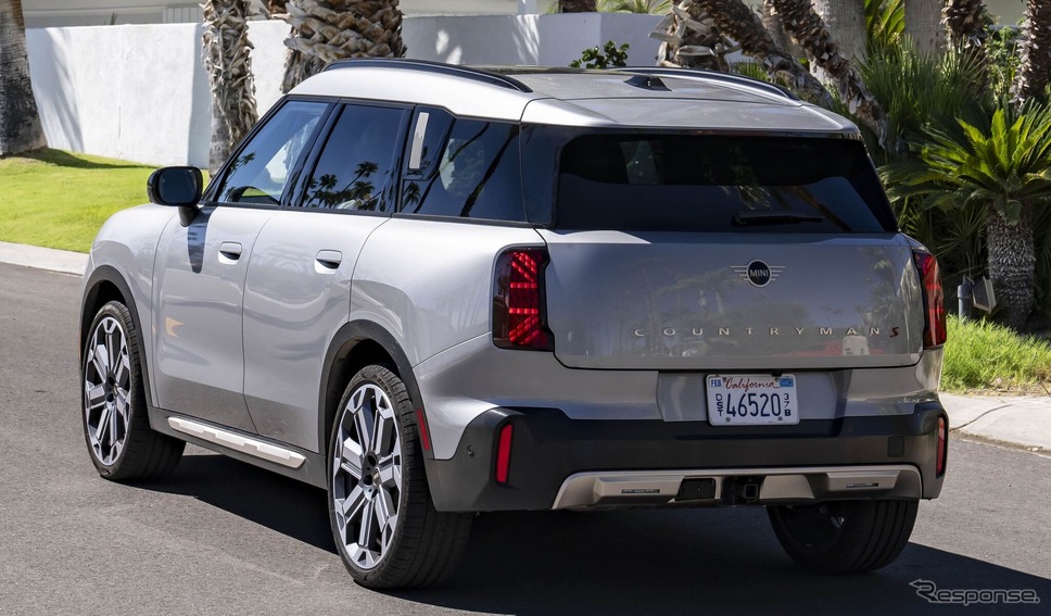 MINI カントリーマン 新型《photo by MINI》