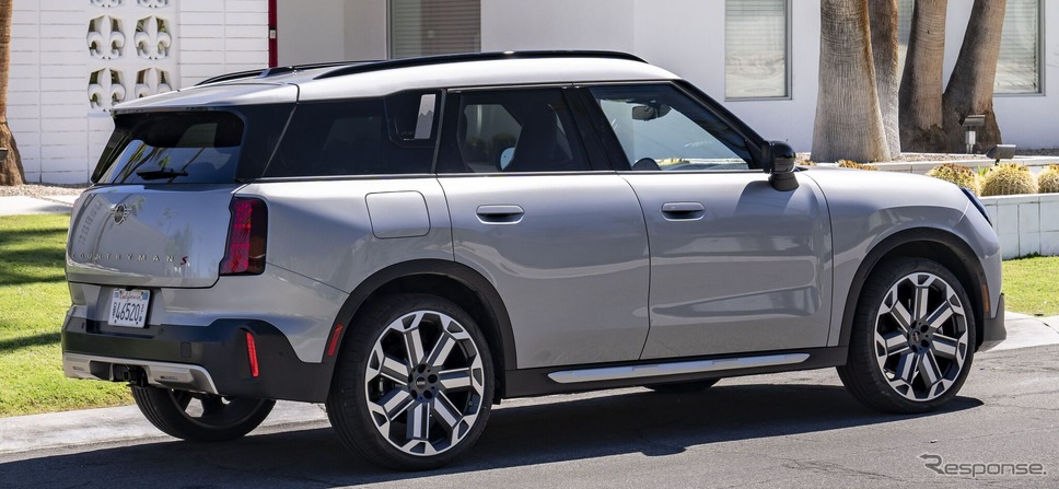MINI カントリーマン 新型《photo by MINI》